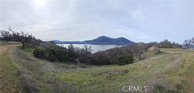10977 Crestview Drive, Clearlake