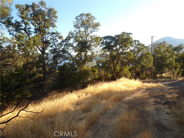 10977 Crestview Drive, Clearlake