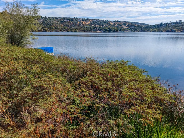 17200 Knollview Drive, Hidden Valley Lake