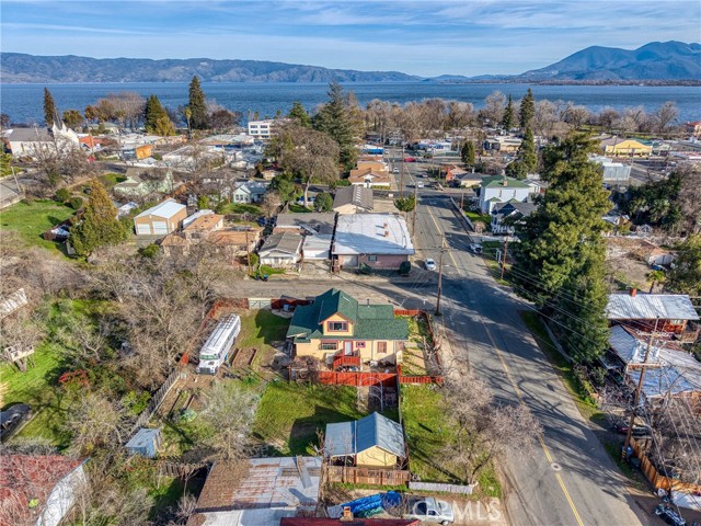 320 Armstrong Street, Lakeport