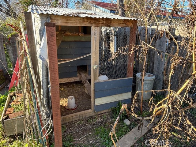 320 Armstrong Street, Lakeport