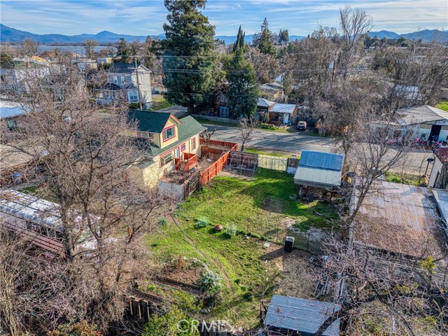 320 Armstrong Street, Lakeport