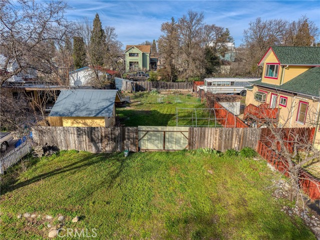 320 Armstrong Street, Lakeport