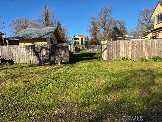 320 Armstrong Street, Lakeport