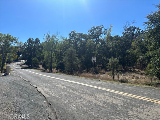 1000 Eva Way, Lakeport