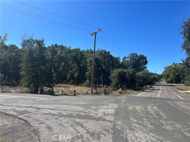 1000 Eva Way, Lakeport