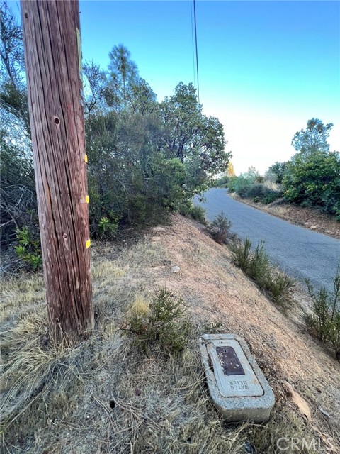 12230 Cerrito Drive, Clearlake Oaks