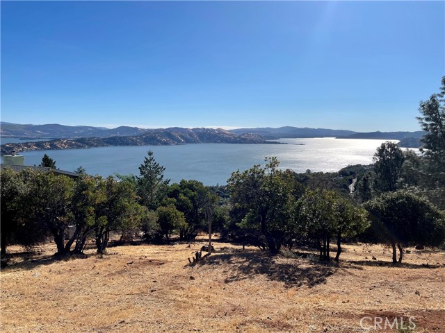 8187 N. Heights Dr., Kelseyville