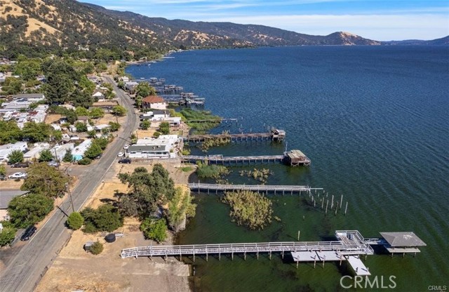 3383 Lakeshore, Nice