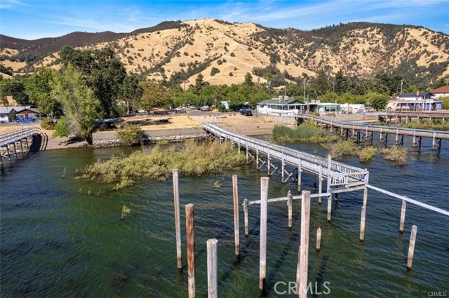 3383 Lakeshore, Nice