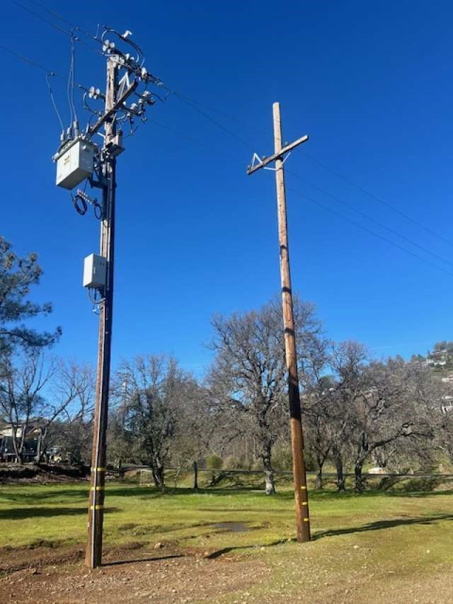 17426 Deer Hill Road, Hidden Valley Lake