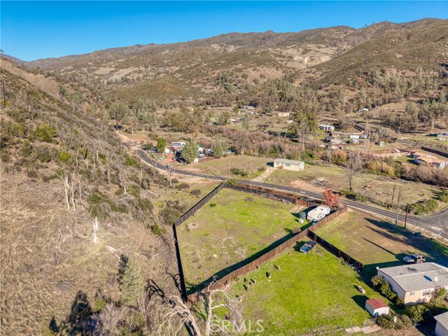 3865 Spring Valley, Clearlake Oaks