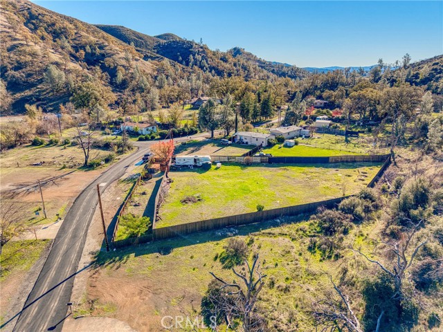 3865 Spring Valley, Clearlake Oaks