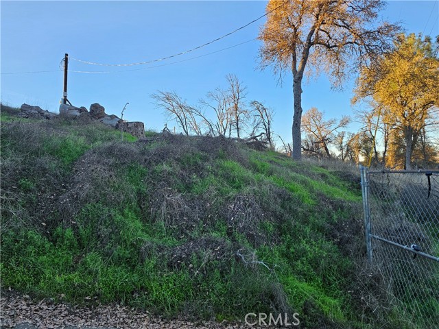 17150 Deer Park, Lower Lake