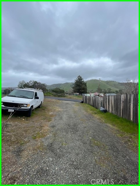 13731 Santa Clara, Clearlake