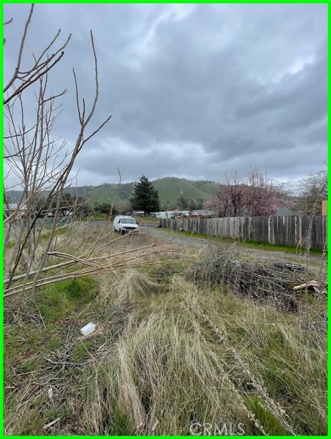 13731 Santa Clara, Clearlake