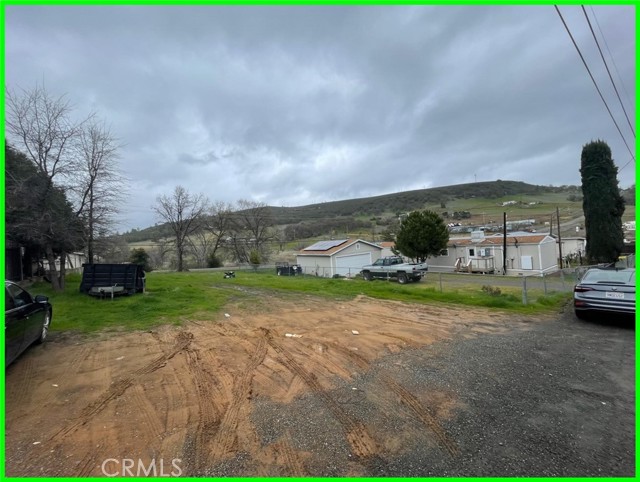 15940 Davis Avenue, Clearlake
