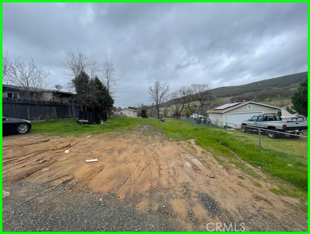 15940 Davis Avenue, Clearlake