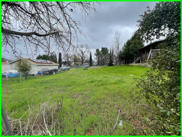 15940 Davis Avenue, Clearlake