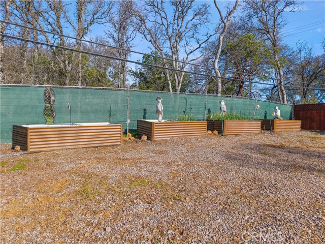 2615 Eastlake Dr, Kelseyville