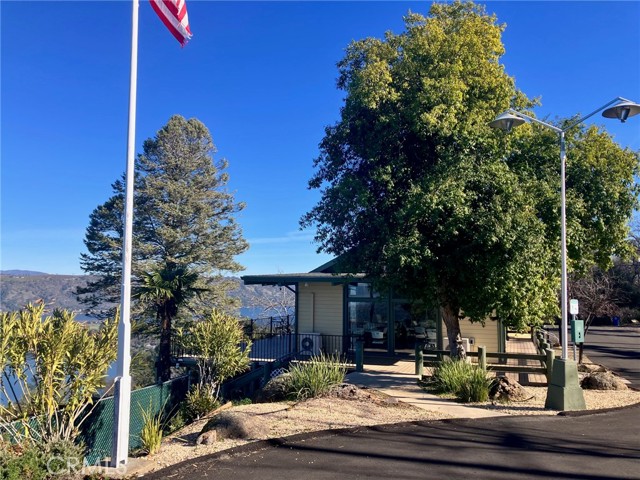 3050 Riviera Heights, Kelseyville