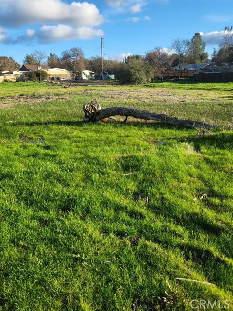 2810 10th Street, Clearlake