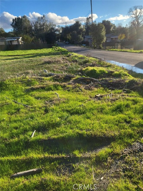 2810 10th Street, Clearlake