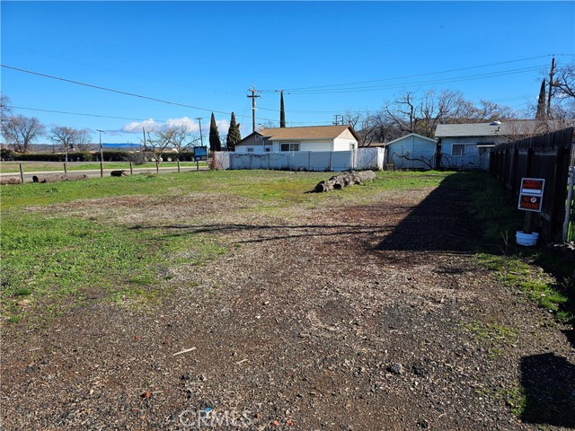 3516 Cypress, Clearlake