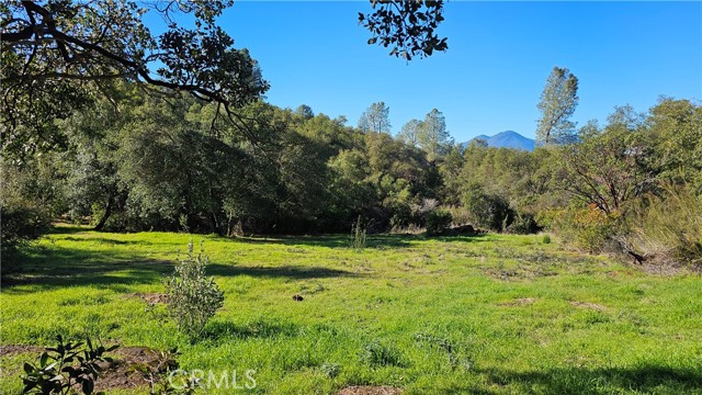 3631 Eureka Avenue, Clearlake