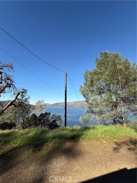 11570 North Drive, Clearlake