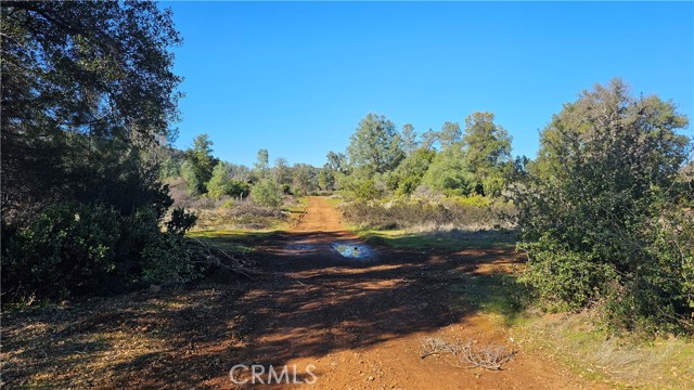 850 Old Long Valley, Clearlake Oaks