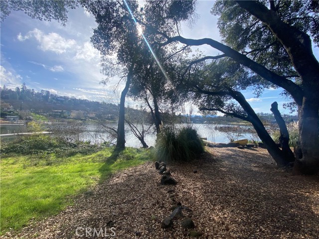 18879 N Shore, Hidden Valley Lake