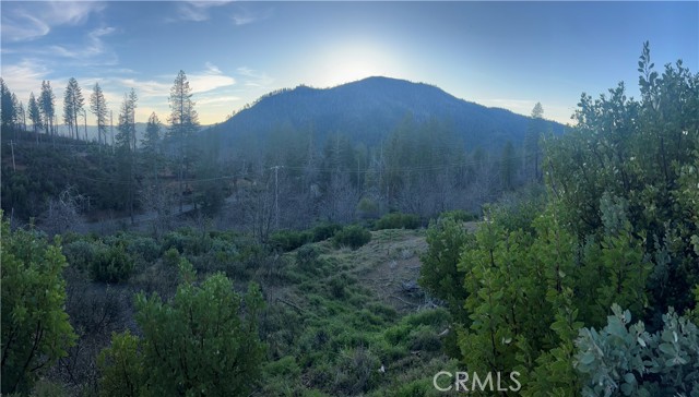 16749 Starview Loop Road, Cobb