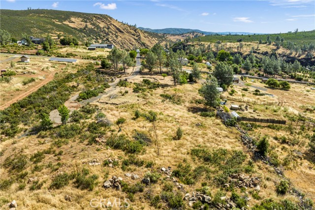 21810 Yankee Valley, Hidden Valley Lake