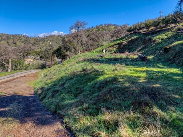 2960 Crestview, Clearlake