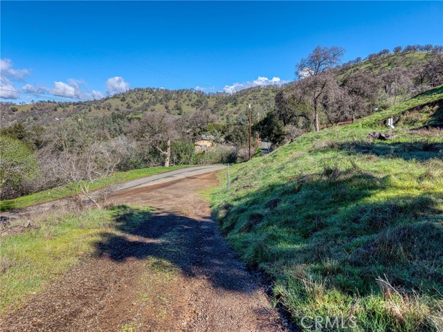 2960 Crestview, Clearlake