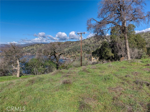 2960 Crestview, Clearlake