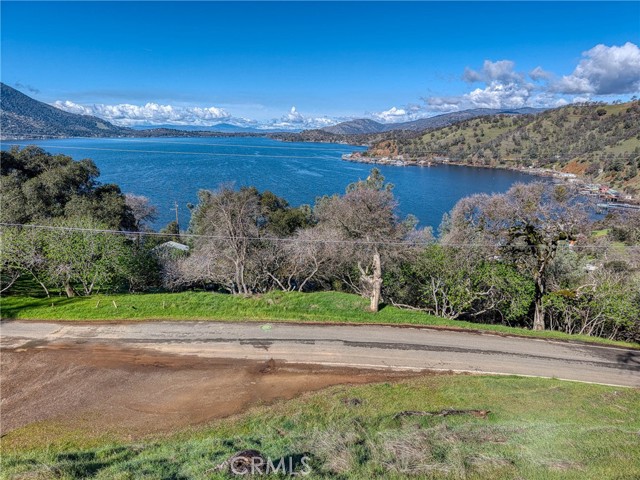 2960 Crestview, Clearlake