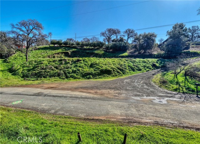 2960 Crestview, Clearlake