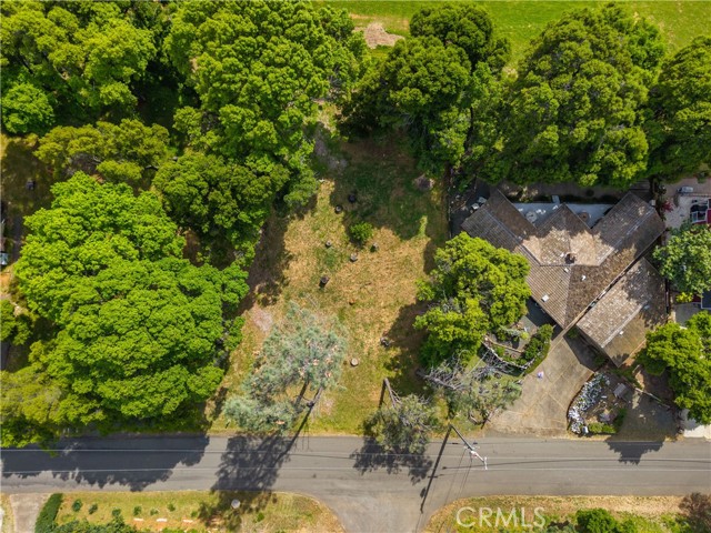 2748 Buckingham Dr, Kelseyville