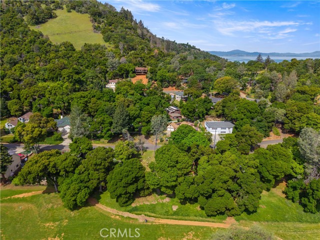 2748 Buckingham Dr, Kelseyville