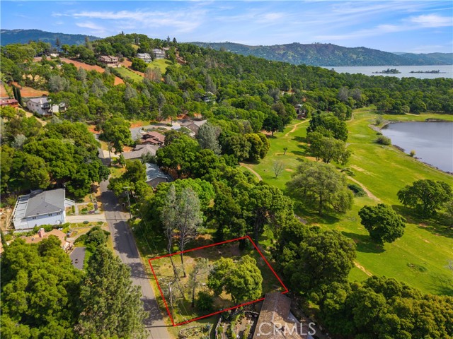 2748 Buckingham Dr, Kelseyville