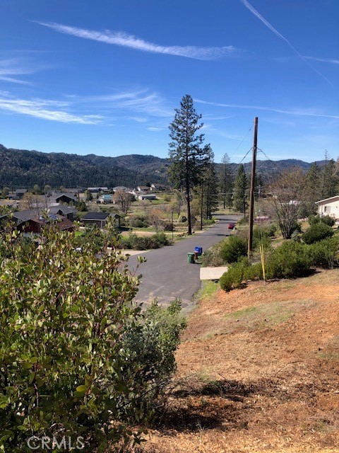 9738 Hoberg Drive, Cobb