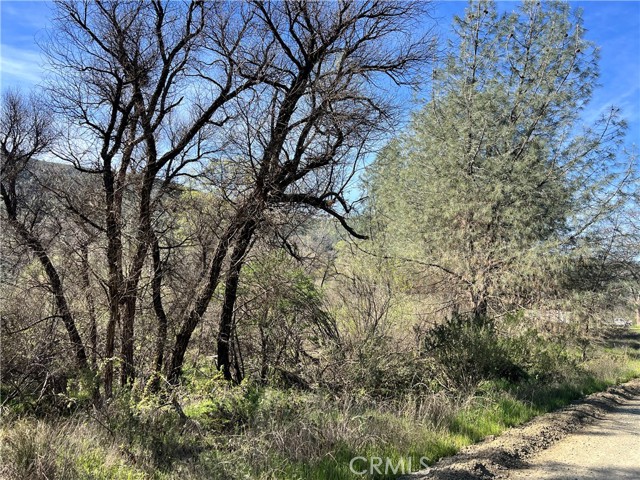 2286 New Long Valley Road, Clearlake Oaks