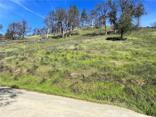 2286 New Long Valley Road, Clearlake Oaks