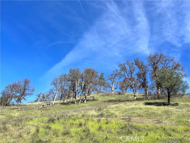 2286 New Long Valley Road, Clearlake Oaks