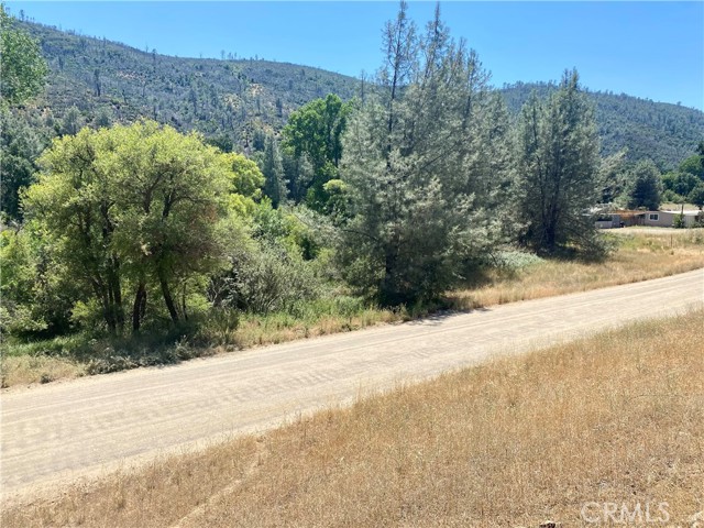 2286 New Long Valley Road, Clearlake Oaks