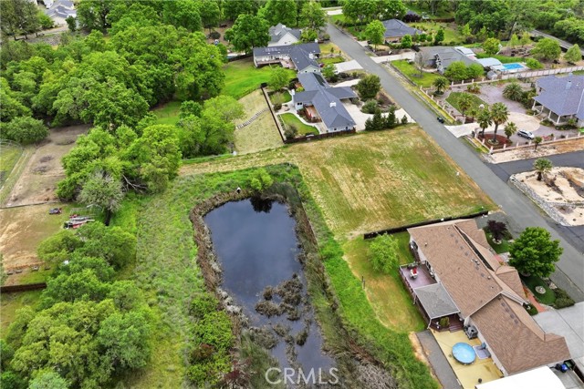 1100 Oak Park, Lakeport