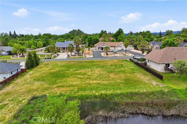 1100 Oak Park, Lakeport