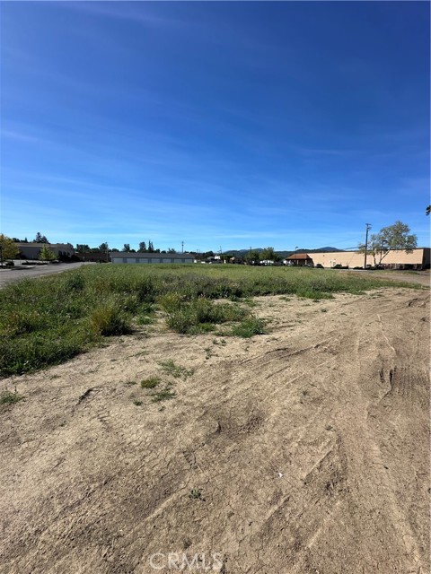 3385 Washington Street, Clearlake